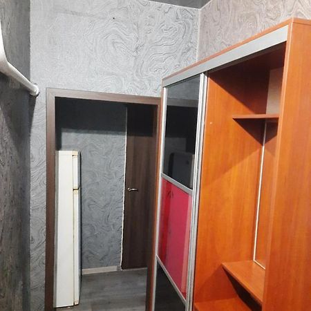 Apartment 2 Bed Rooms Near Aristokrat Zaporizhia Exterior foto